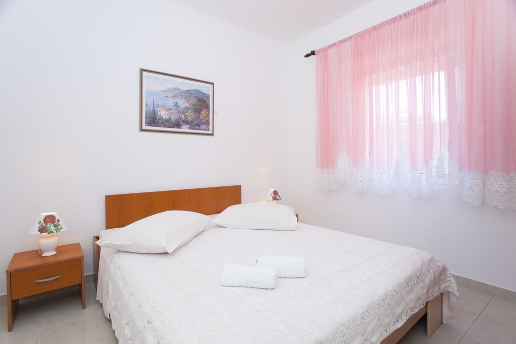 Guest House Mara Vela Luka Exteriér fotografie