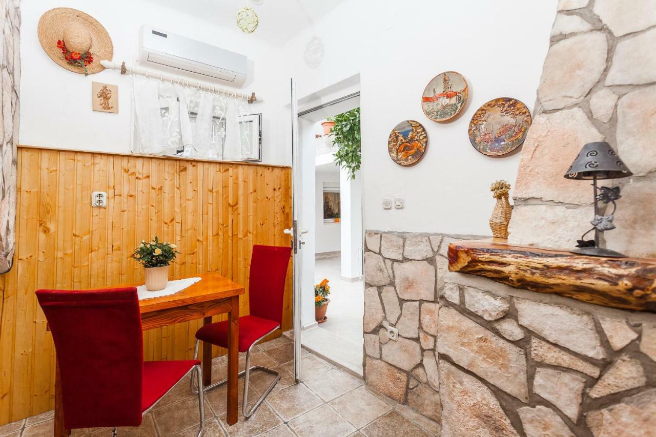 Guest House Mara Vela Luka Exteriér fotografie