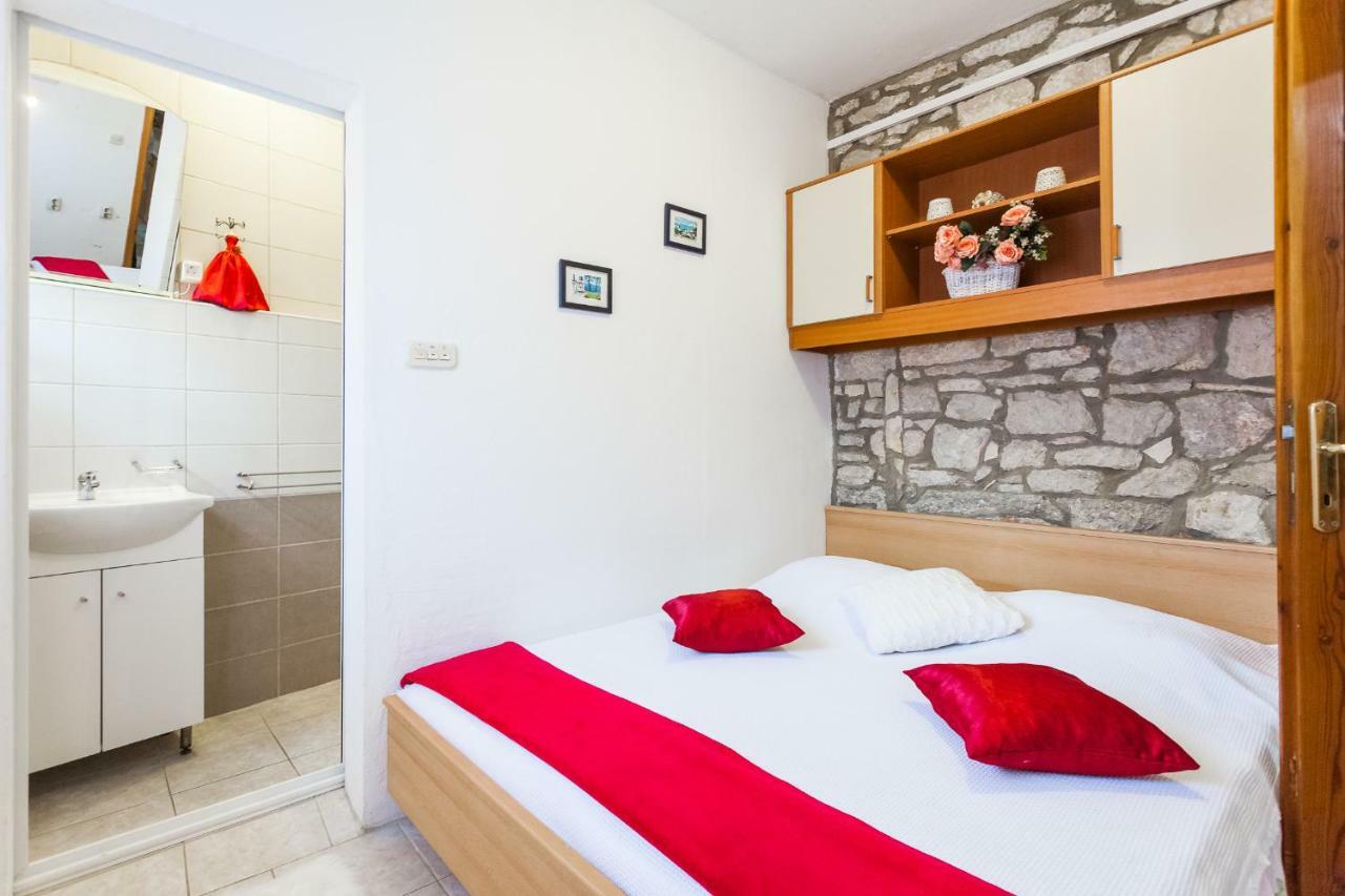 Guest House Mara Vela Luka Exteriér fotografie